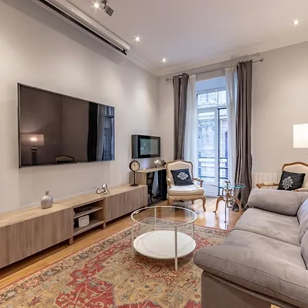 Apartman Amplio Y Elegante En Casco Viejo Con Parking