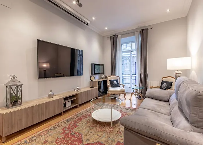 Apartment Amplio Y Elegante En Casco Viejo Con Parking