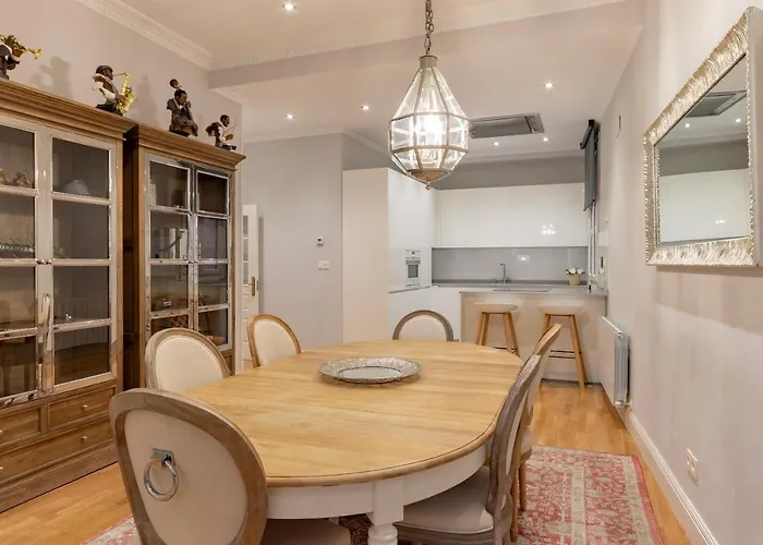 Apartment Amplio Y Elegante En Casco Viejo Con Parking *